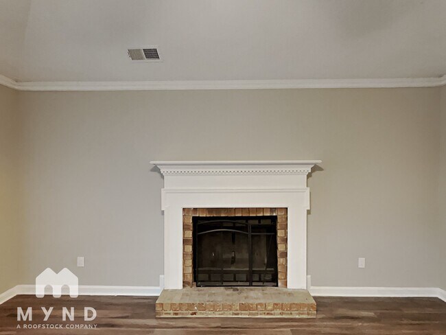 Foto del edificio - 7844 Meadow Trail Dr
