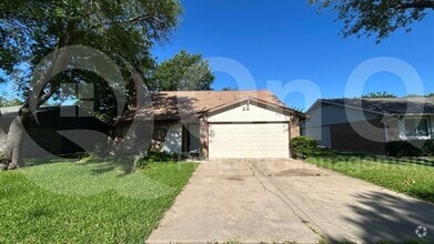 Building Photo - 3113 Wayfarer Rd