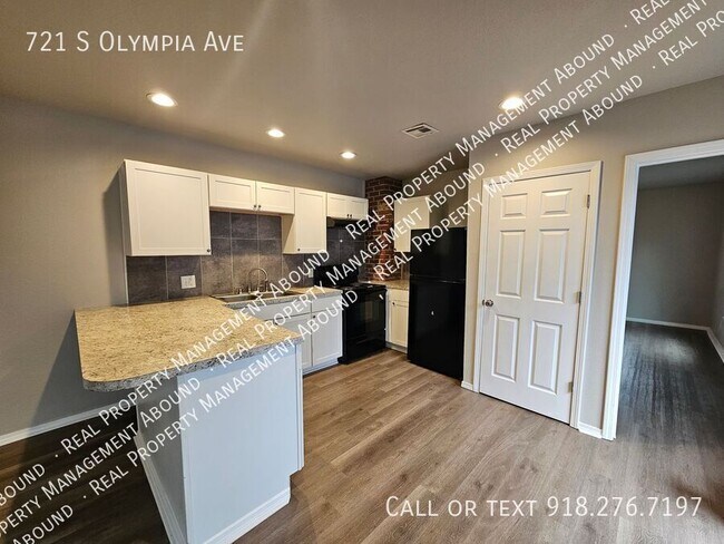 Foto del edificio - 721 S Olympia Ave