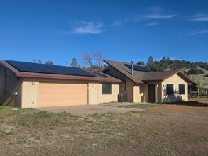 Building Photo - 9145 Stardust Trail