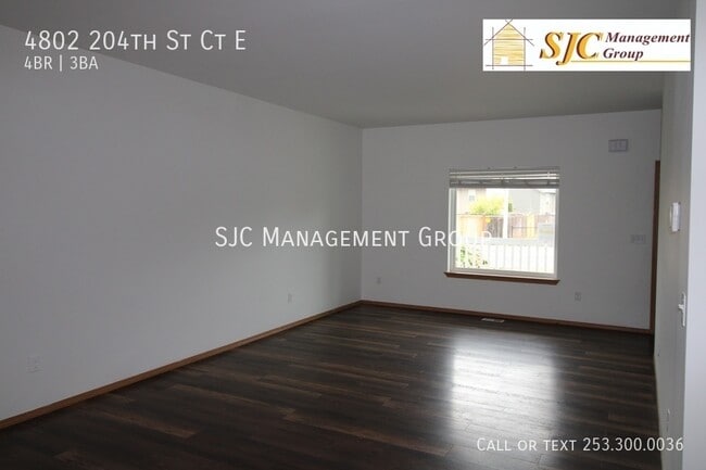 Foto del edificio - 4802 204th St Ct E