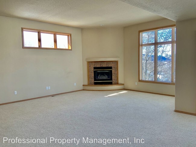 Foto del edificio - 3 br, 2 bath House - 5106 Clearview Way