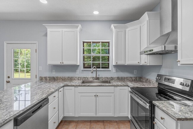 Building Photo - 7468 Brightwood St