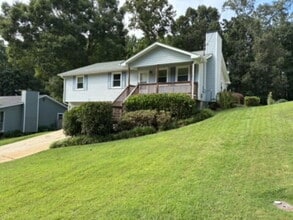 Building Photo - 1187 Lightfoot Dr