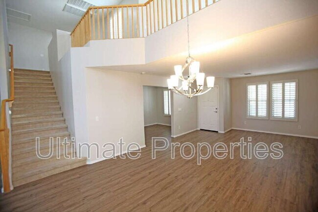 Building Photo - 14111 W Aster Dr