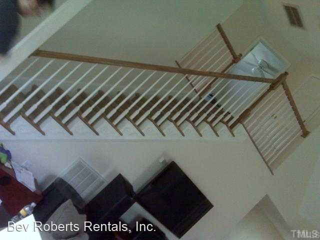 3 br, 2.5 bath House - 2813 Isabella Drive photo'