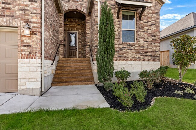 Building Photo - 1411 Nicholas Cove