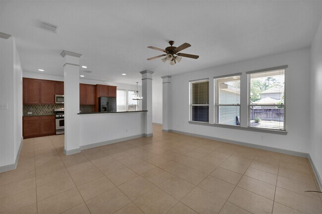 Foto del edificio - 110 W Montfair Blvd