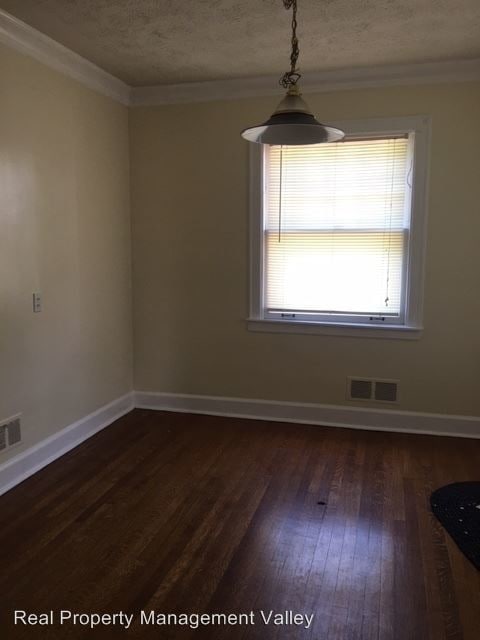 Building Photo - 3 br, 2 bath House - 1840-A Oakridge