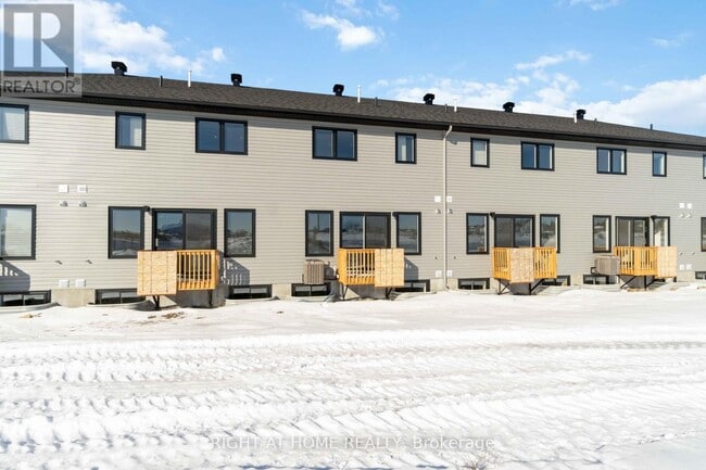 Building Photo - 56 Griffith Wy