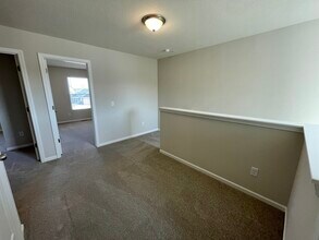 Building Photo - Copper Creek Villas