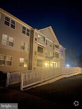 Building Photo - 45512 Westmeath Way