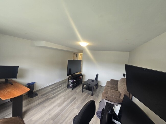 Living room - 179 Russell St