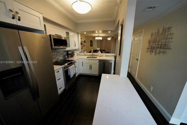 Foto del edificio - 171 SW 96th Ave