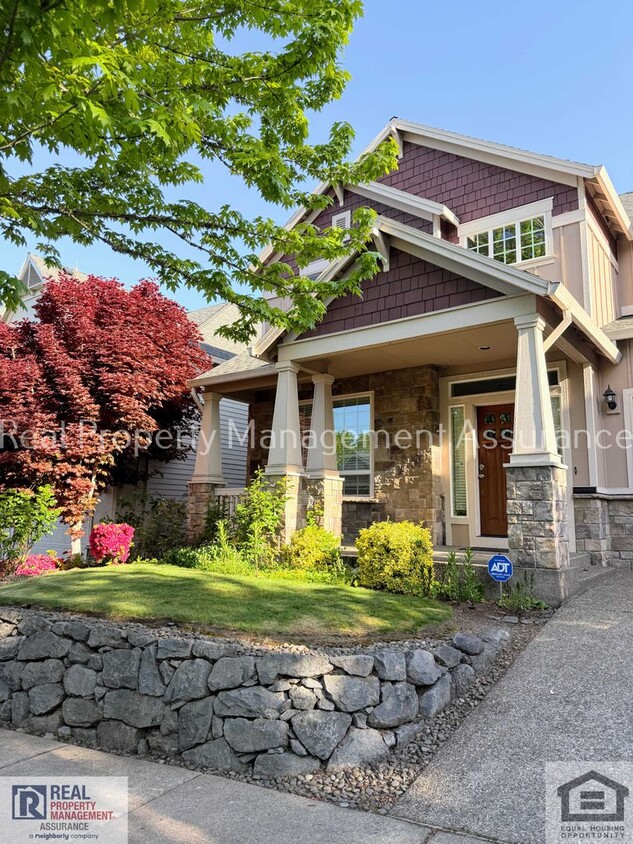 Primary Photo - 13611 NW Stonebridge Dr
