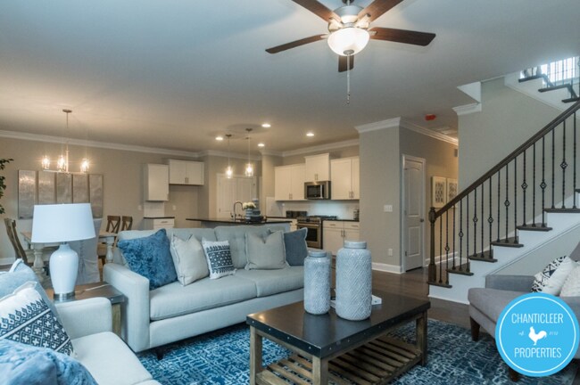 Foto del edificio - 2527 Reynolds Dr