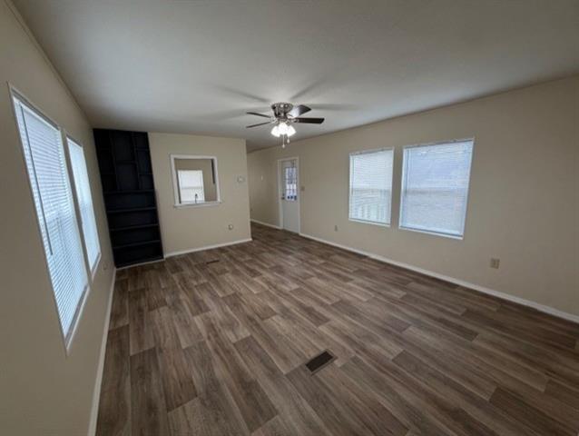 Building Photo - 1811 Highland Cir