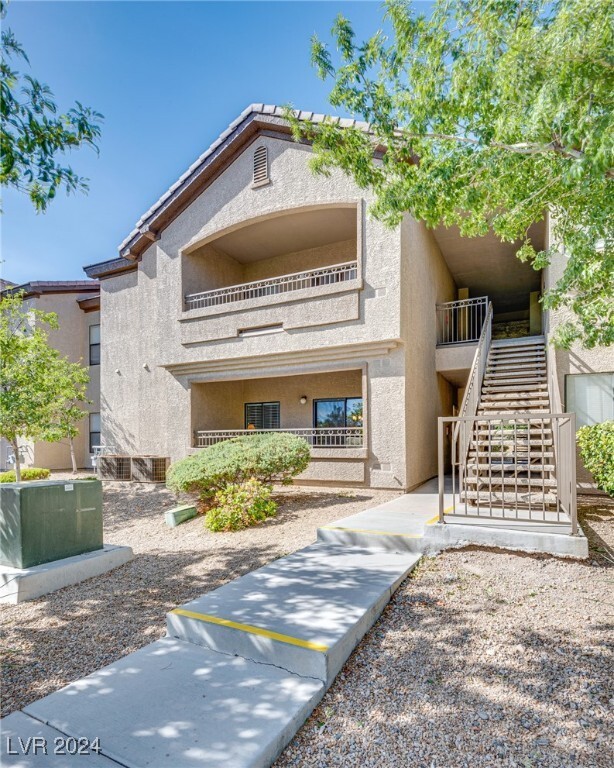 Foto principal - 8250 N Grand Canyon Dr