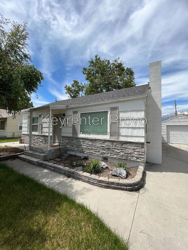 Building Photo - 822 W 1280 N St