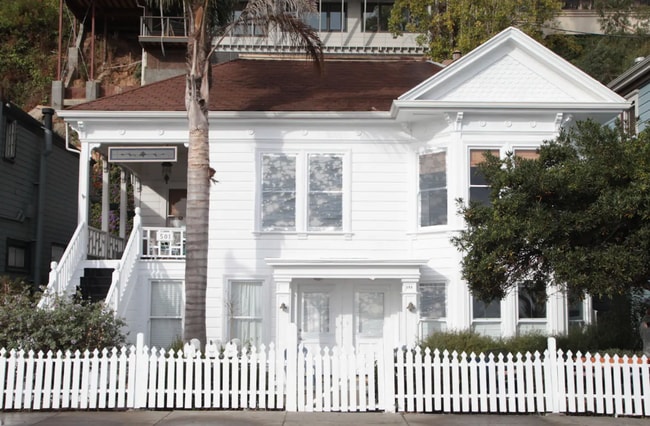 Building Photo - SUMMER IN SAUSALITO! Rare historic waterfront home in Sausalito w/bay views, water access, office...