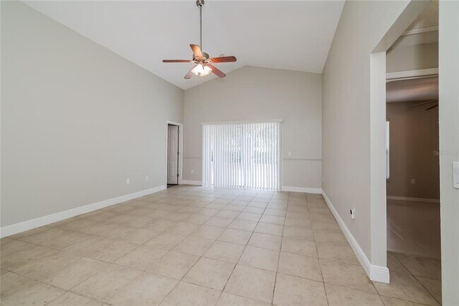 Foto del edificio - 417 Peppermill Cir