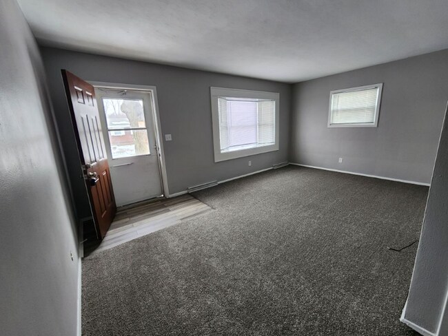 Foto del edificio - 2715 Farragut Pl