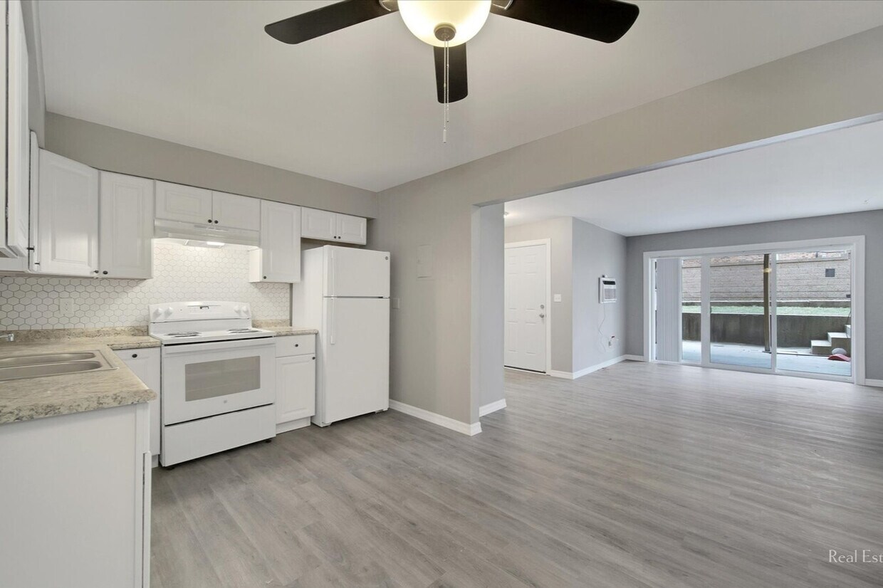 Foto principal - 4703 Turner St