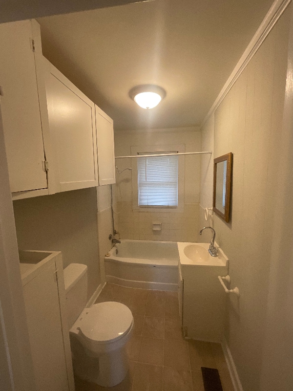 Building Photo - 107 Westover Dr