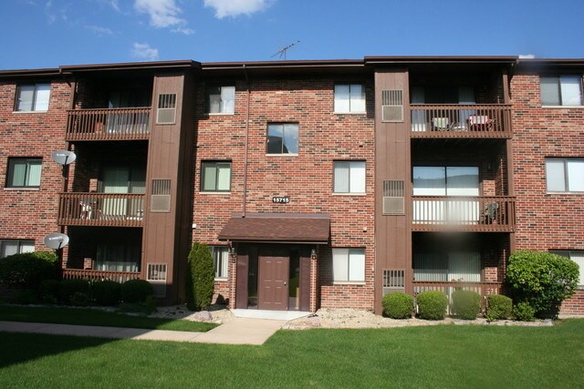 Primary Photo - 15715 Peggy Ln