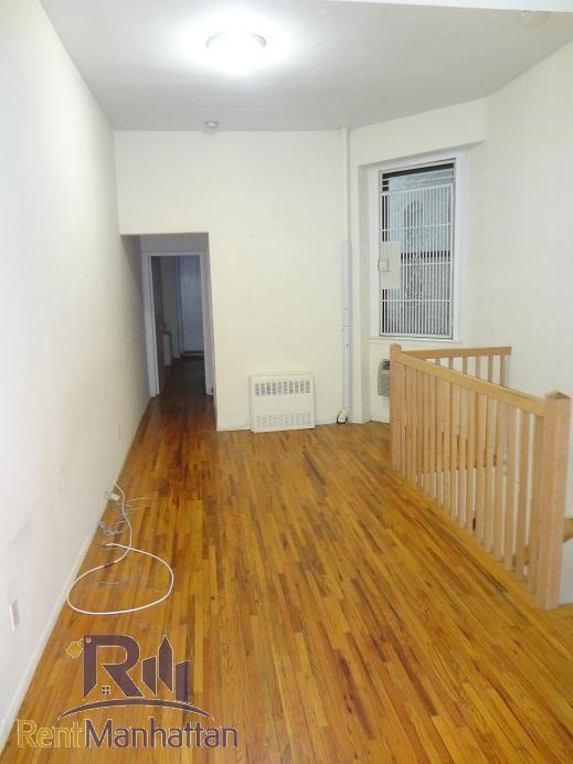 Primary Photo - 407 E 88th St