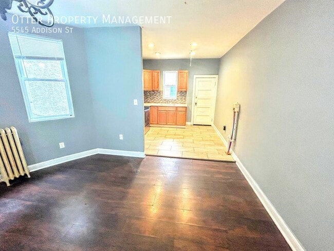 Building Photo - 5545 Addison St