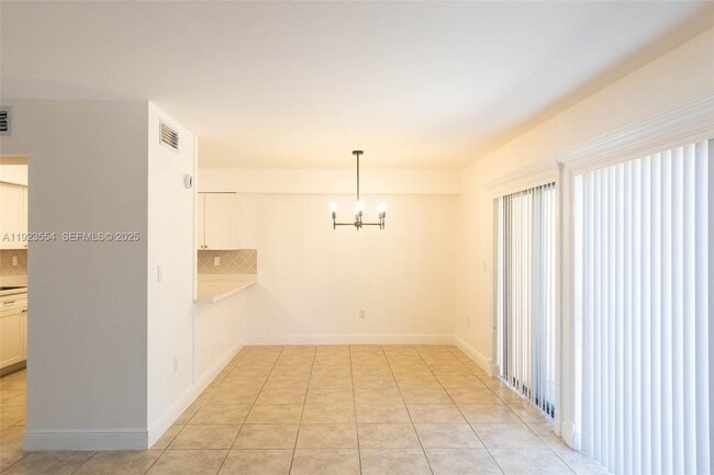 Foto del edificio - 7028 SW 106th Pl