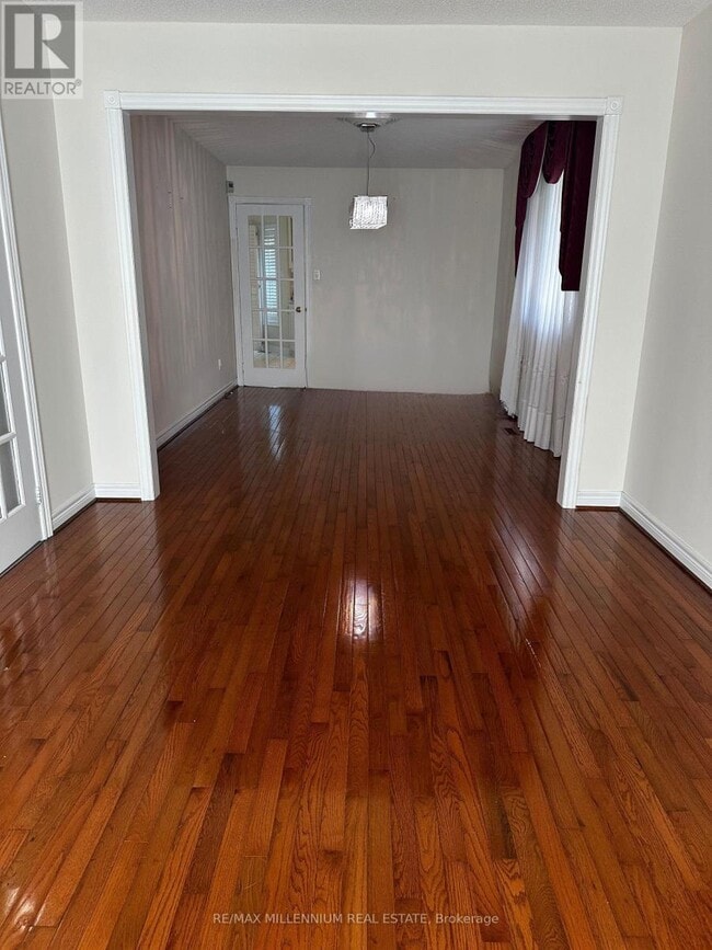 Building Photo - 3091 Eden Oak Crescent