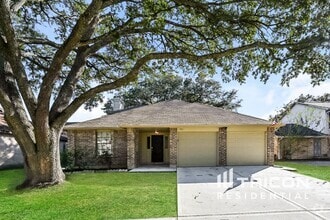 Building Photo - 5511 Fairview Forest Dr