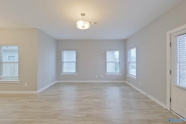 Foto del edificio - 11509 Crimson Ridge Rd