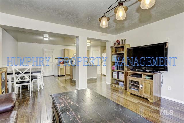 Foto del edificio - Boise 2101Sqft Great family home in Devonshire Subdivision