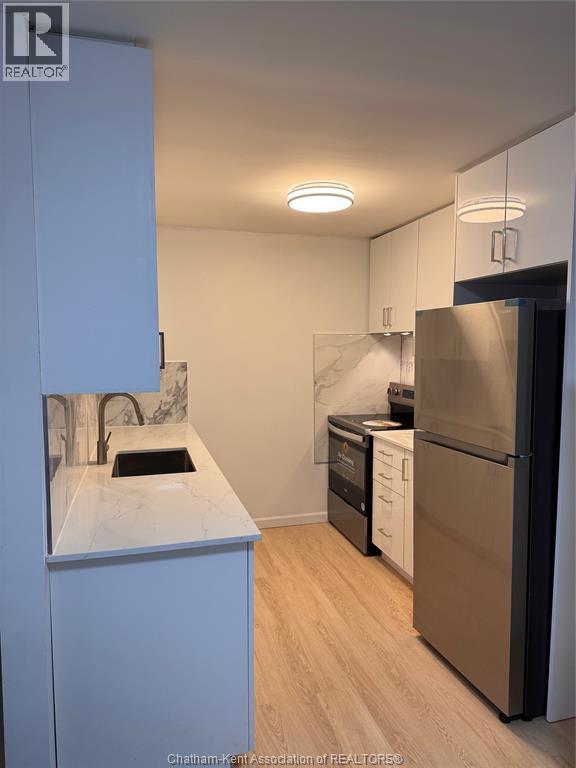 Building Photo - 25 Orchard Heights Dr