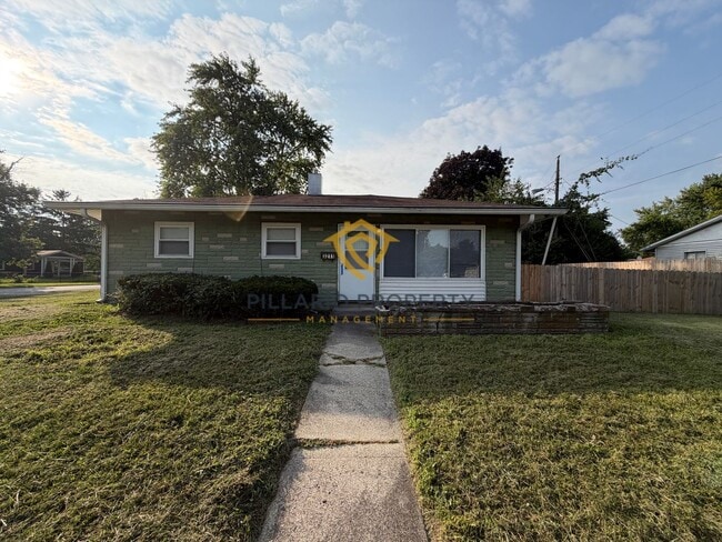 Fully Renovated 3-Bedroom Home Near Indianapolis Motor Speedway, Available NOW! - Fully Renovated 3-Bedroom Home Near Indianapolis Motor Speedway, Available NOW!