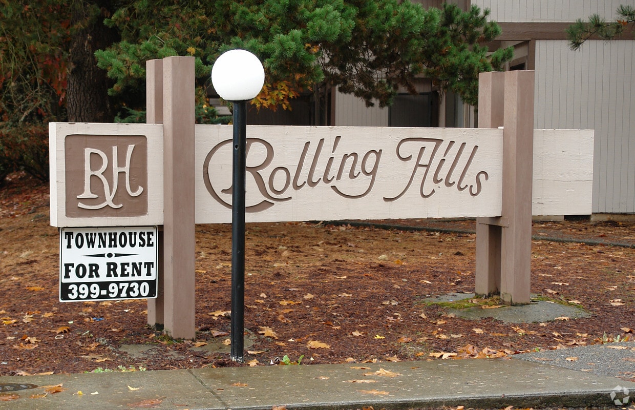 Primary Photo - Rolling Hills Townhouses