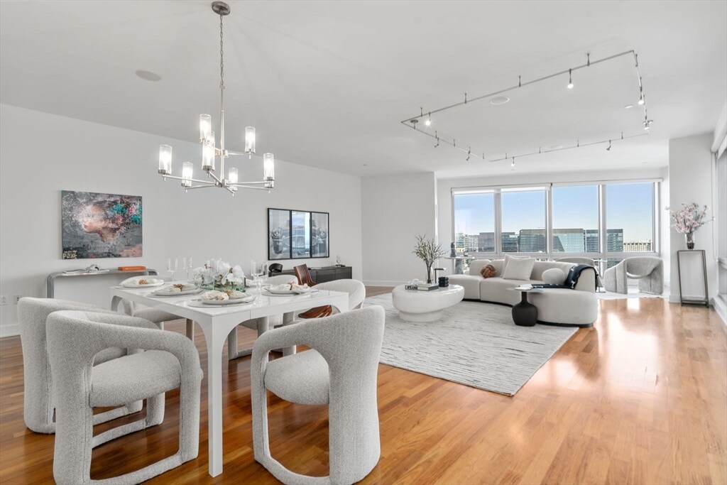 Foto principal - 500 Atlantic Ave