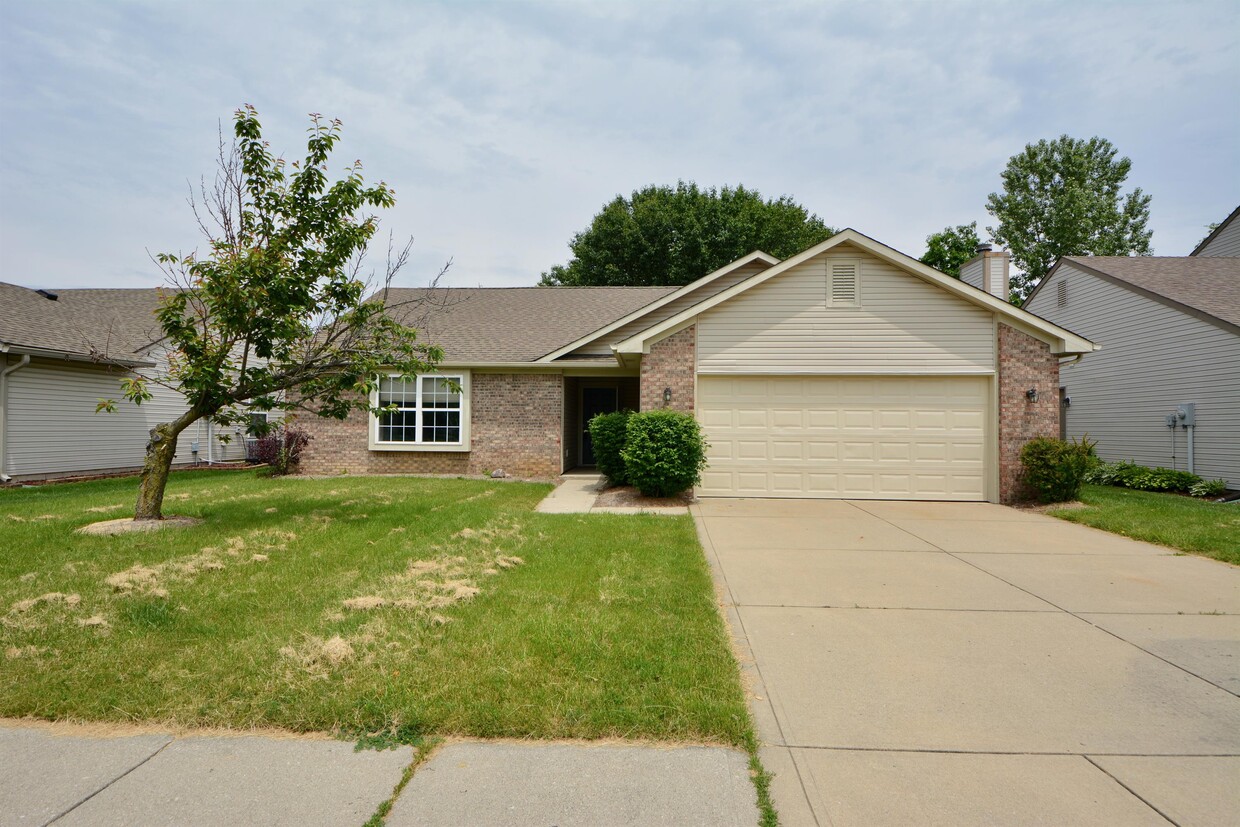 Primary Photo - 9610 Claymore Dr