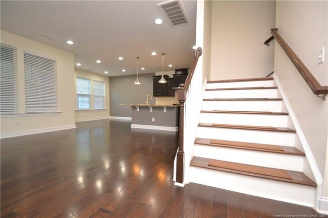 Building Photo - 1028 Laurel Twist Rd