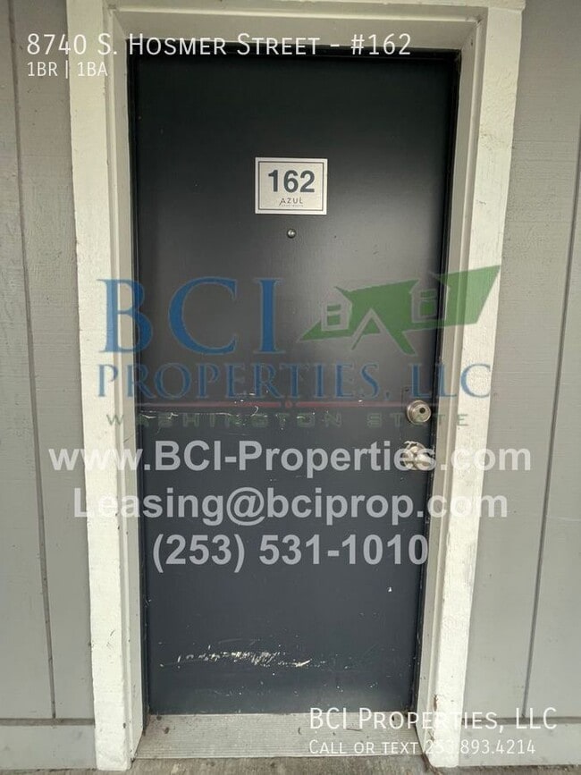 Building Photo - 8740 S Hosmer St