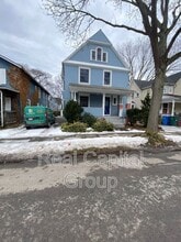 Building Photo - 26 Edmonds St