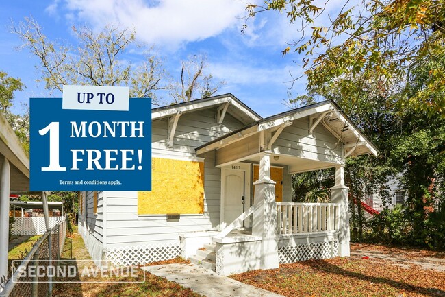 Building Photo - 1417 W 6th St