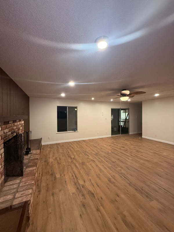 Building Photo - 319 Jullien Dr