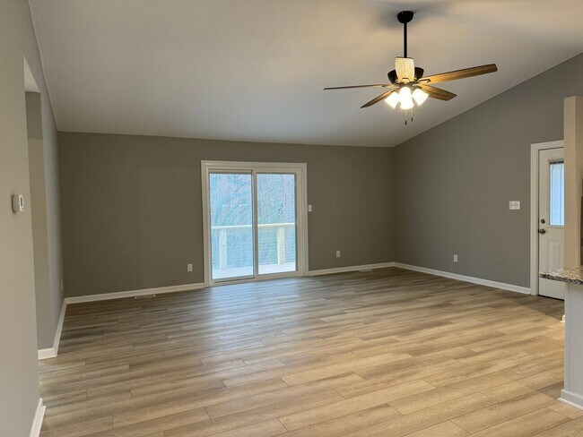 Foto del edificio - One Bedroom Ranch Home in Denver