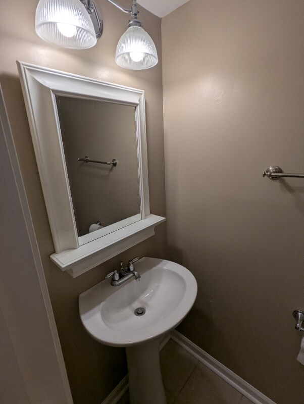 Building Photo - 7813 Provincetown Dr