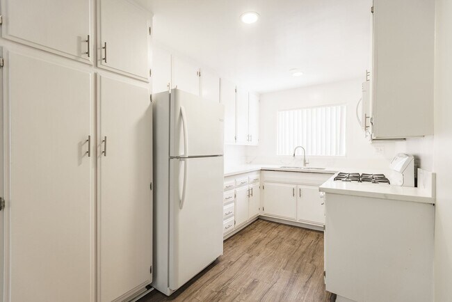 Foto del interior - 18407 Dearborn Street