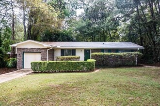 Building Photo - 1409 Lehigh Dr